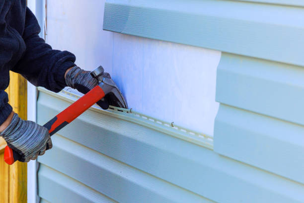 Reliable Emergency Siding Repair contractor in Sewaren, NJ by Squared Siding